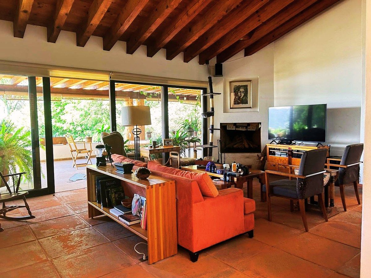 VENTA CASA CON VISTA AL LAGO EN VALLE DE BRAVO - foto 4