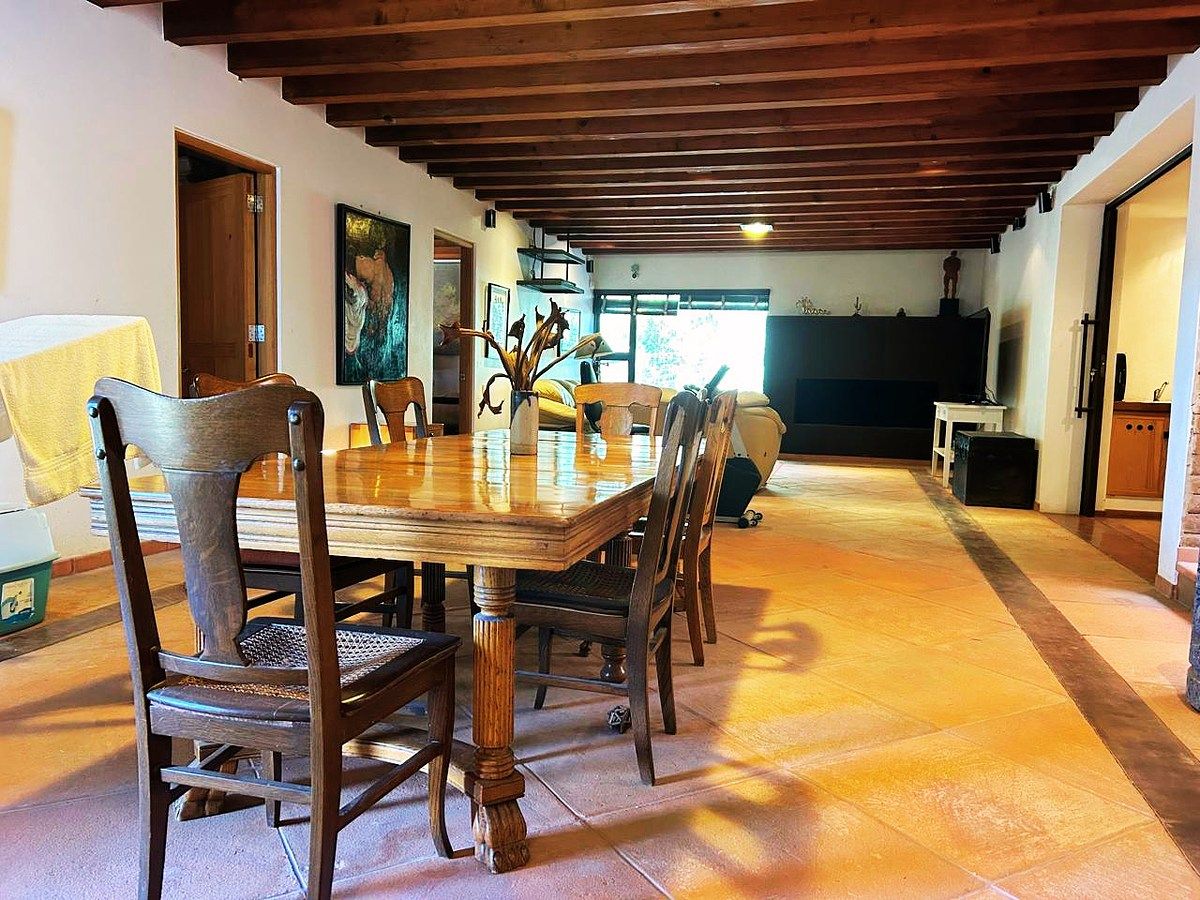 House in Santa María Ahuacatlan, Valle de Bravo, photo 8 of 32