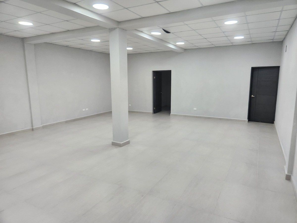 Bodega comercial en Terminal, Monterrey, foto 6 de 15