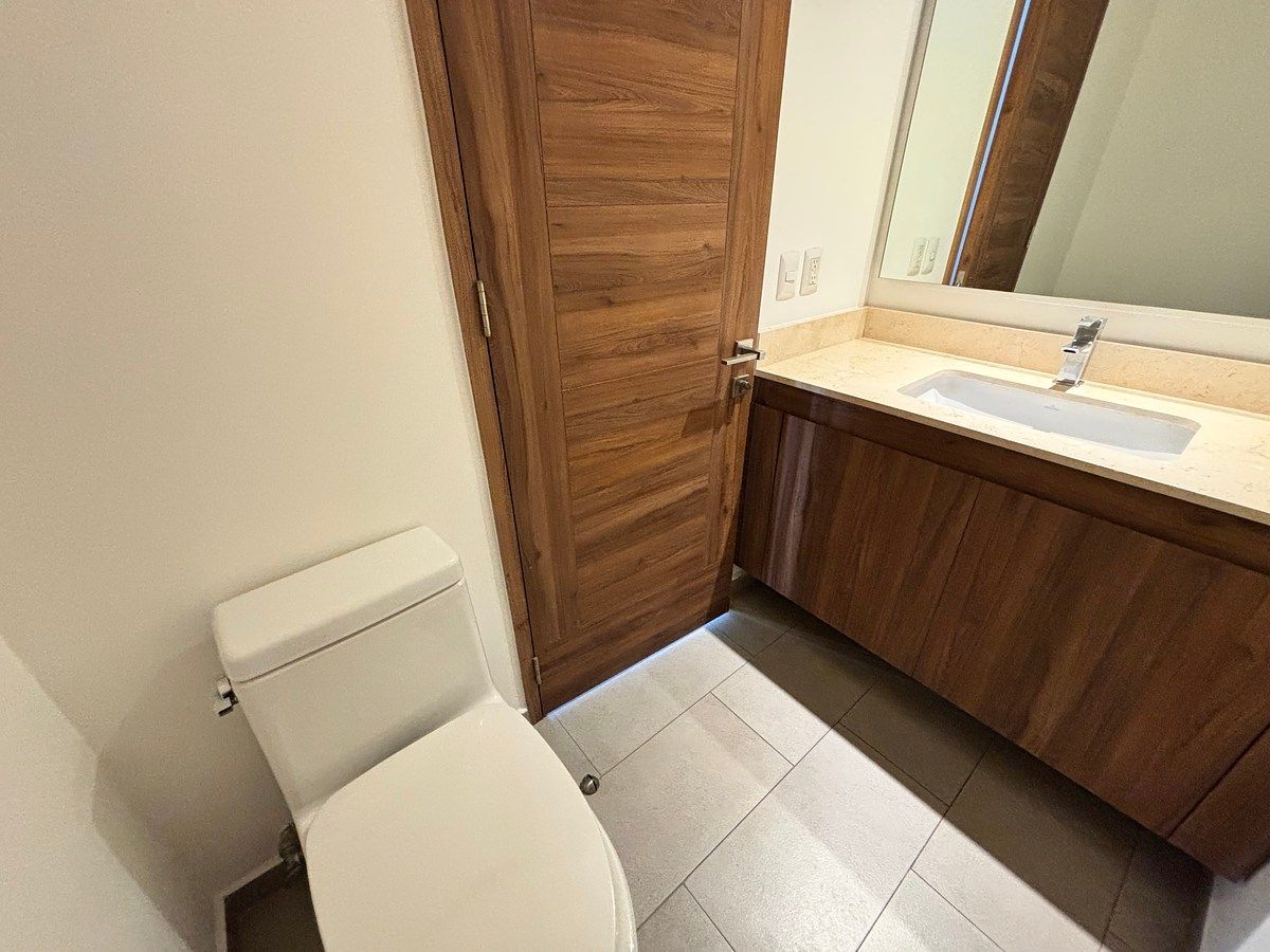 Medio baño, foto 11 de 37