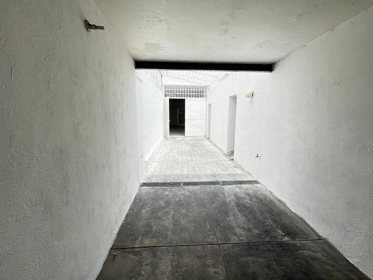 Commercial Storage Unit in Ladrón de Guevara, Guadalajara, photo 4 of 6