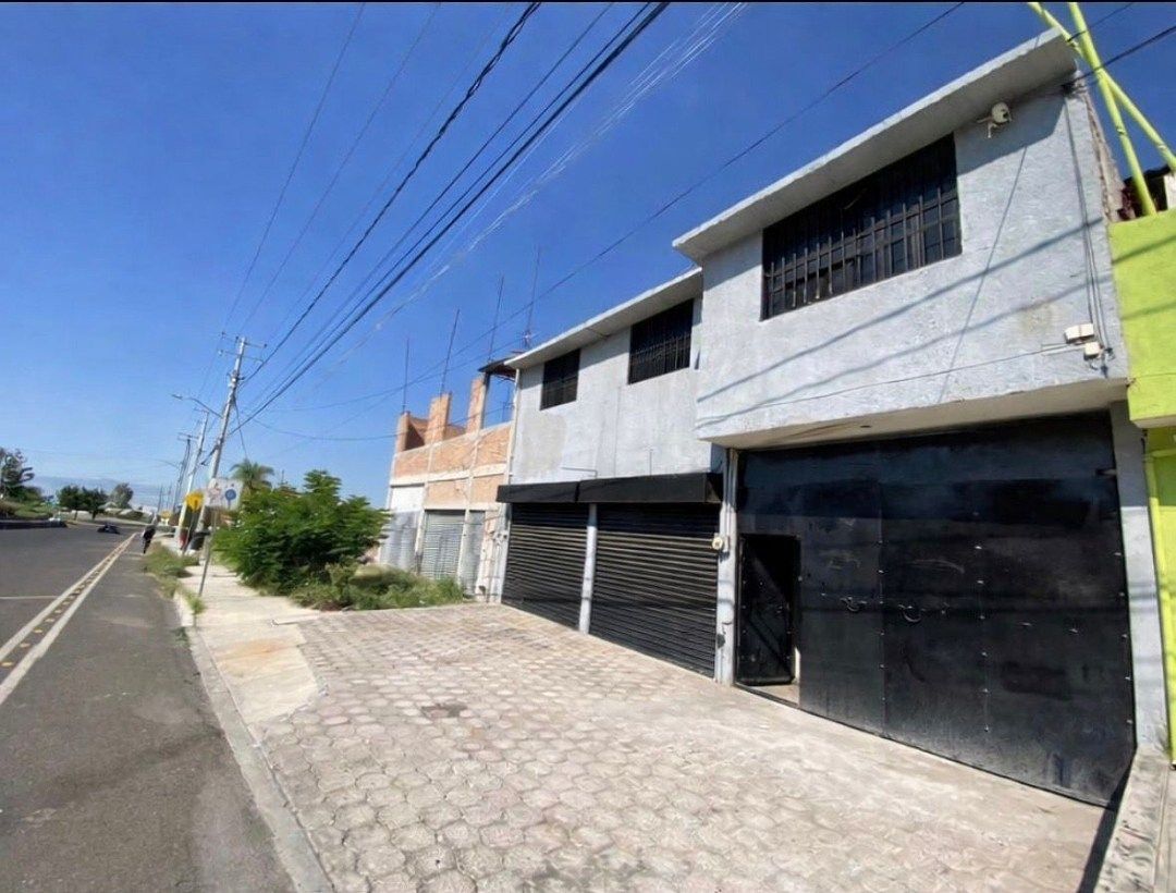 Bodega comercial en Lázaro Cárdenas, Querétaro, foto 2 de 11