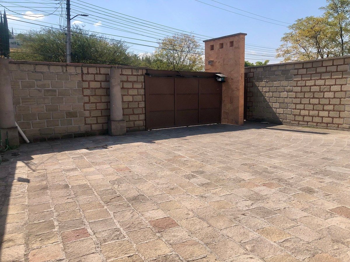Casa en Colinas del Bosque 1a Sección, Corregidora, foto 3 de 32