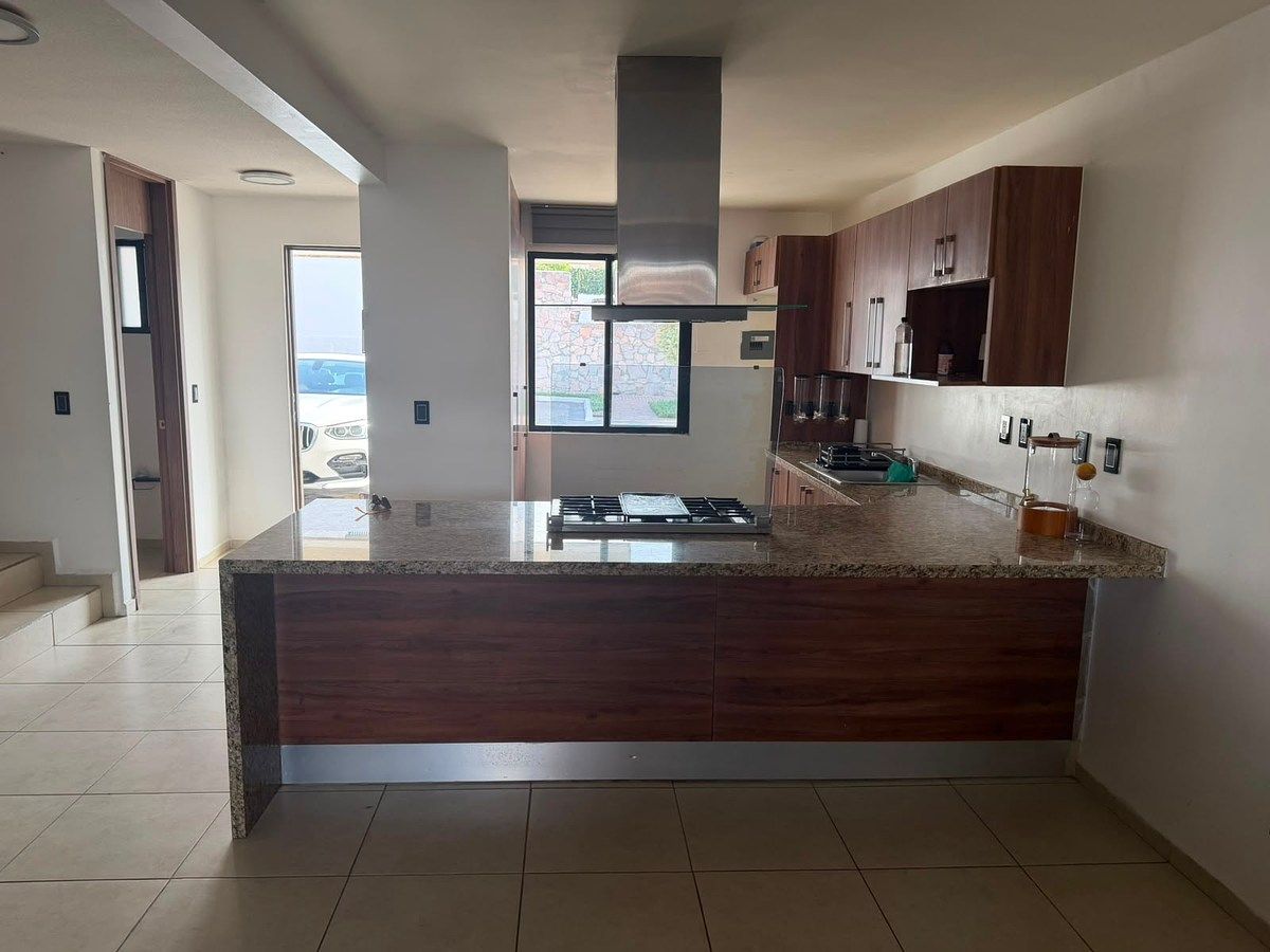 Casa en Zibatá, El Marqués, foto 5 de 37