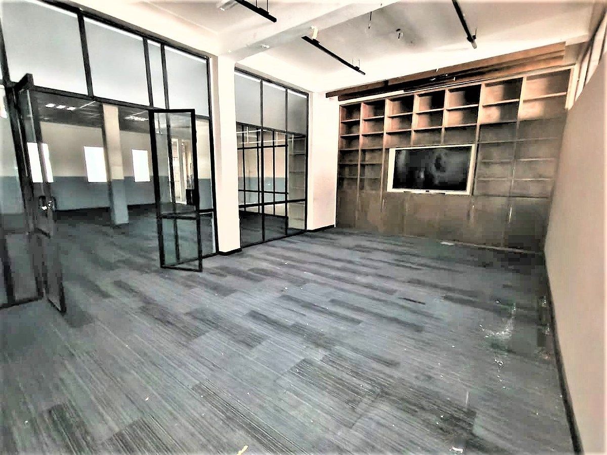 Commercial Storage Unit in Doctores, Cuauhtémoc, photo 9 of 50