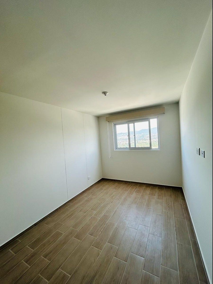 Apartamento en renta cerca del Irtra petapa en zona 12 - Image 5