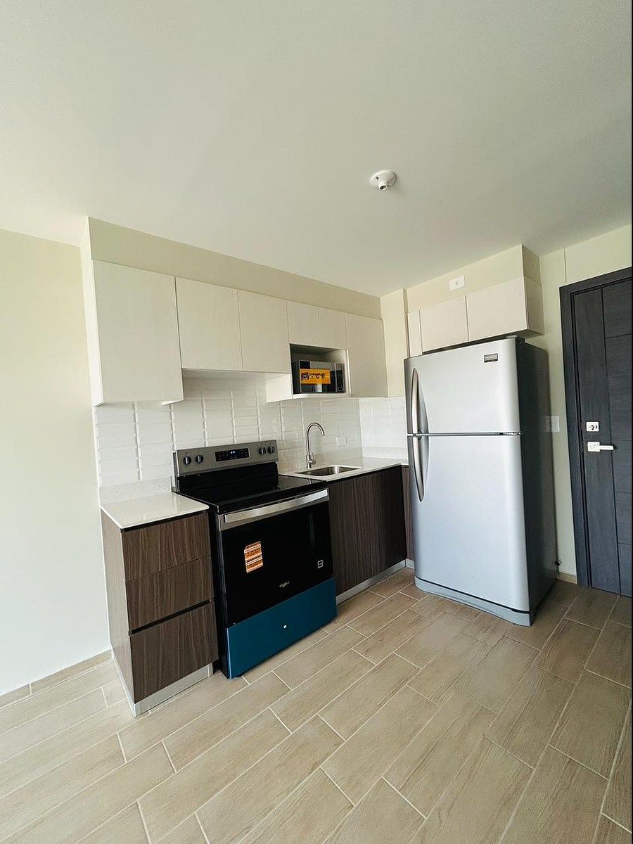 Apartamento en renta cerca del Irtra petapa en zona 12 - Image 1
