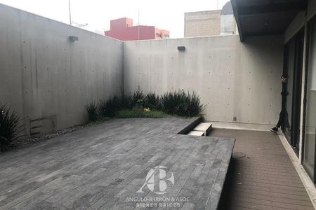 VENTA DEPTO. CON TERRAZA  COL. LETRAN VALLE