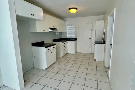 CASA EN VENTA EN HACIENDA LINDA VISTA, TIJUANA