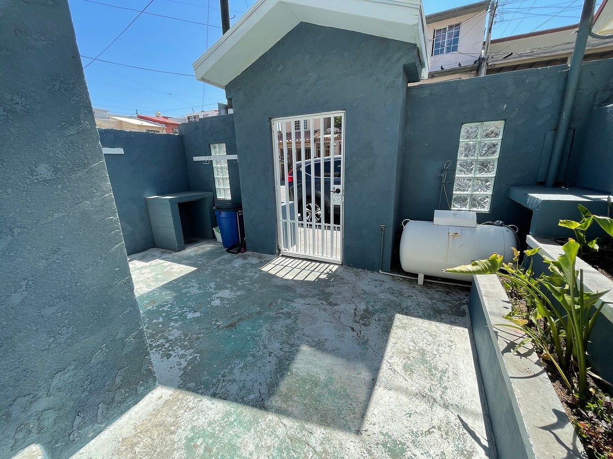 Casa en Hacienda Linda Vista, Tijuana, foto 32 de 34