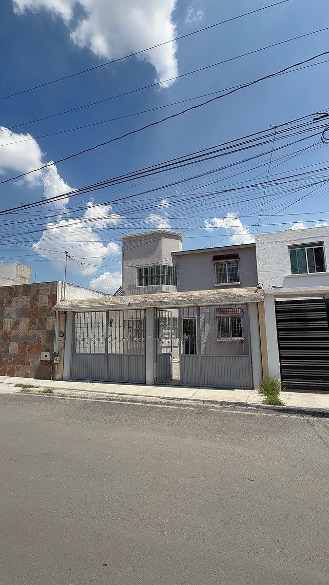 casa en las teresas, photo 1 of 26