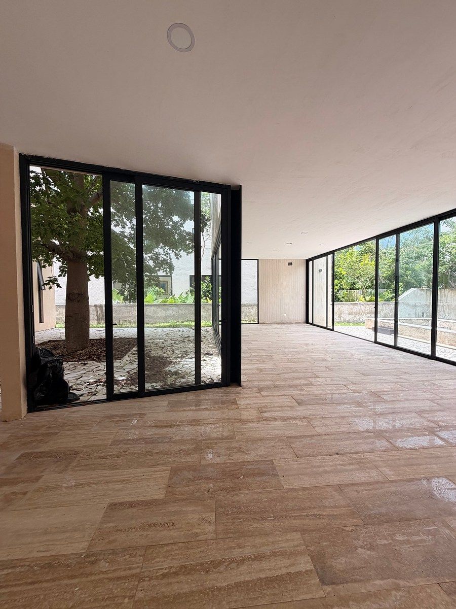 Casa en venta en el Country Club Yucatán, Mérida, Yucatán, foto 1 de 40
