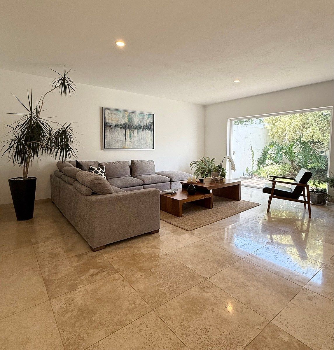 House in Gated Community in Jurica, Querétaro, photo 15 of 35