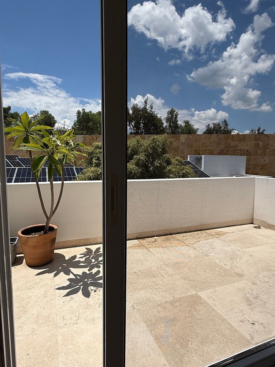 House in Gated Community in Jurica, Querétaro, photo 21 of 35