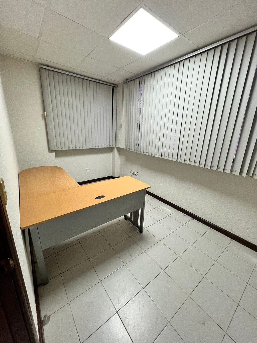Commercial Storage Unit in Industrial Monte de los Olivos, Santa Catarina, photo 2 of 28