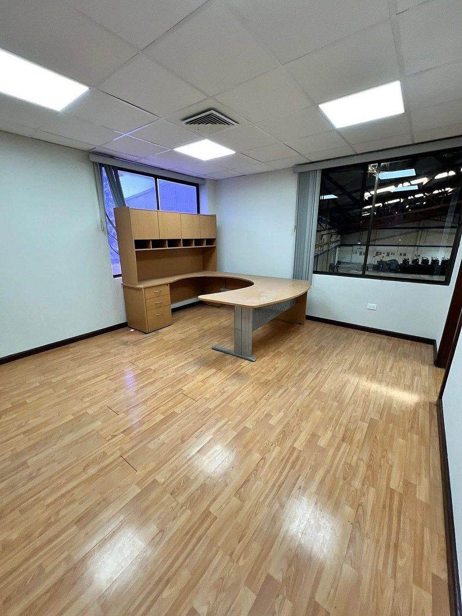 Commercial Storage Unit in Industrial Monte de los Olivos, Santa Catarina, photo 14 of 28