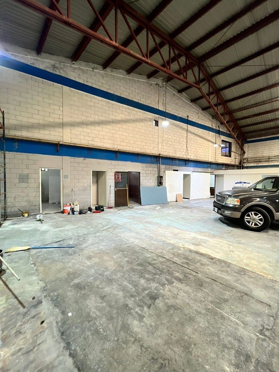 Commercial Storage Unit in Industrial Monte de los Olivos, Santa Catarina, photo 16 of 28
