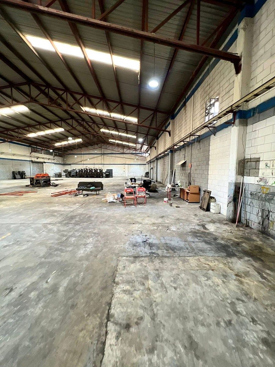 Commercial Storage Unit in Industrial Monte de los Olivos, Santa Catarina, photo 25 of 28