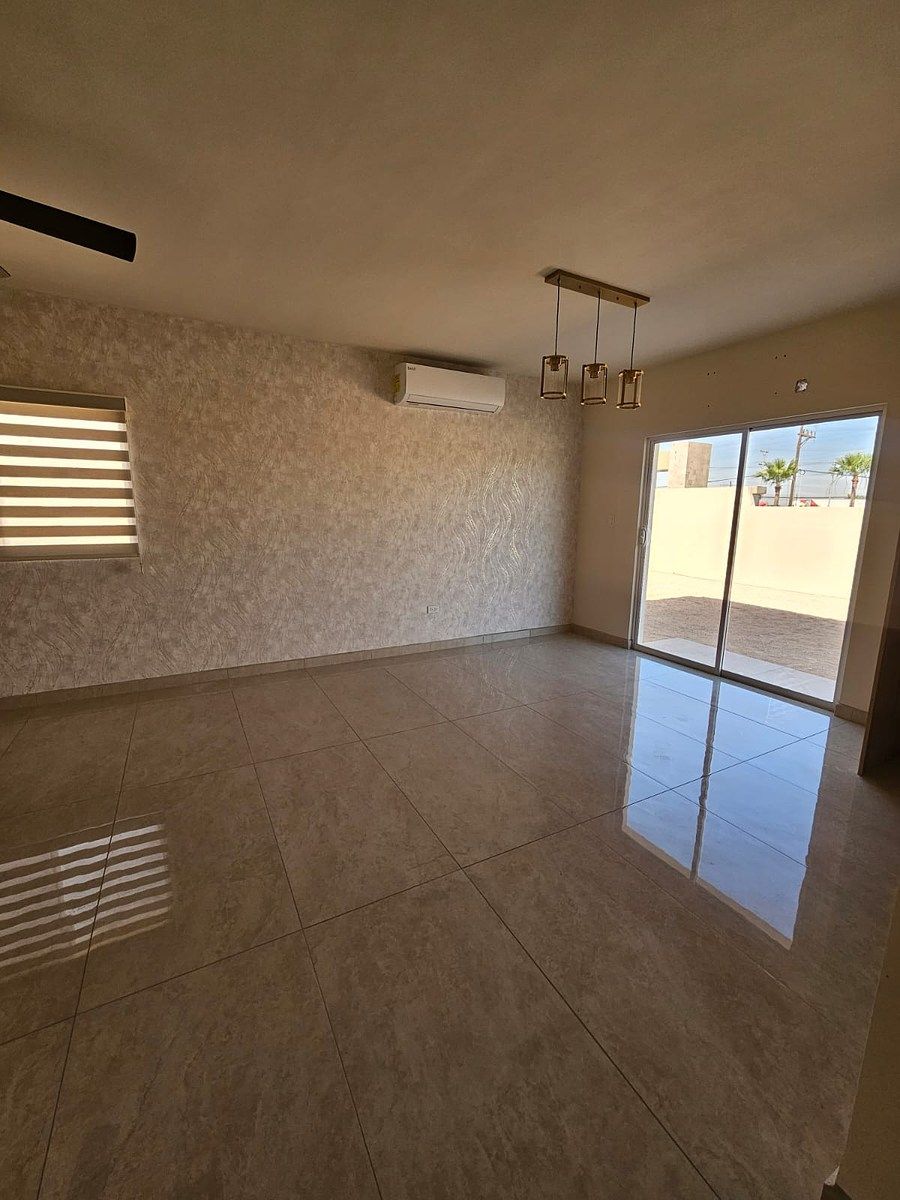 House in Privadas Campestre, Mexicali, photo 4 of 20