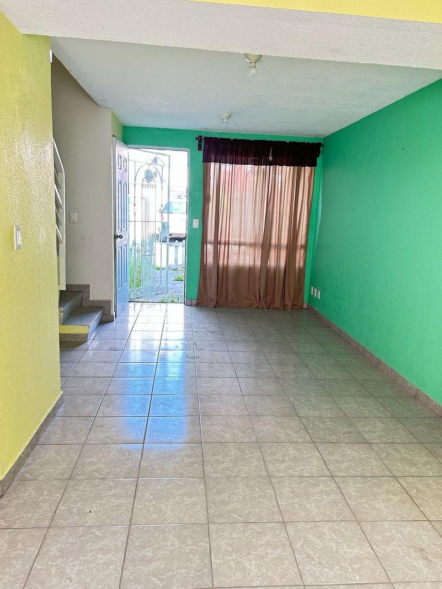 House in Gated Community in Real de San Martín, Valle de Chalco Solidaridad, photo 2 of 13