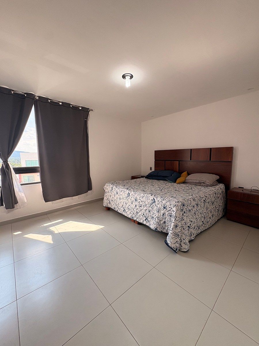 Casa em Paisajes del Tesoro, Tlaquepaque, foto 26 de 34