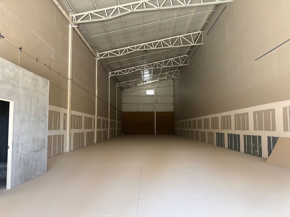 Bodega en renta 500m2 Puerto Vallarta, foto 1 de 6