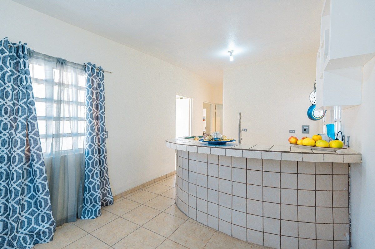 Casa em Villa Fontana I, Tijuana, foto 4 de 13