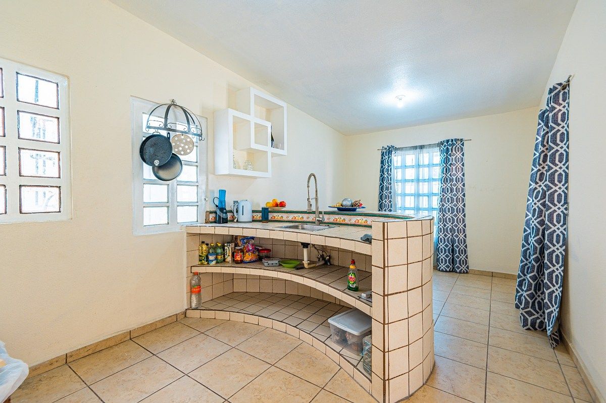 Casa em Villa Fontana I, Tijuana, foto 3 de 13
