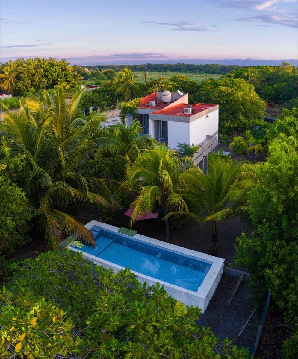 Casa en venta en Playa Linda, foto 1 de 16