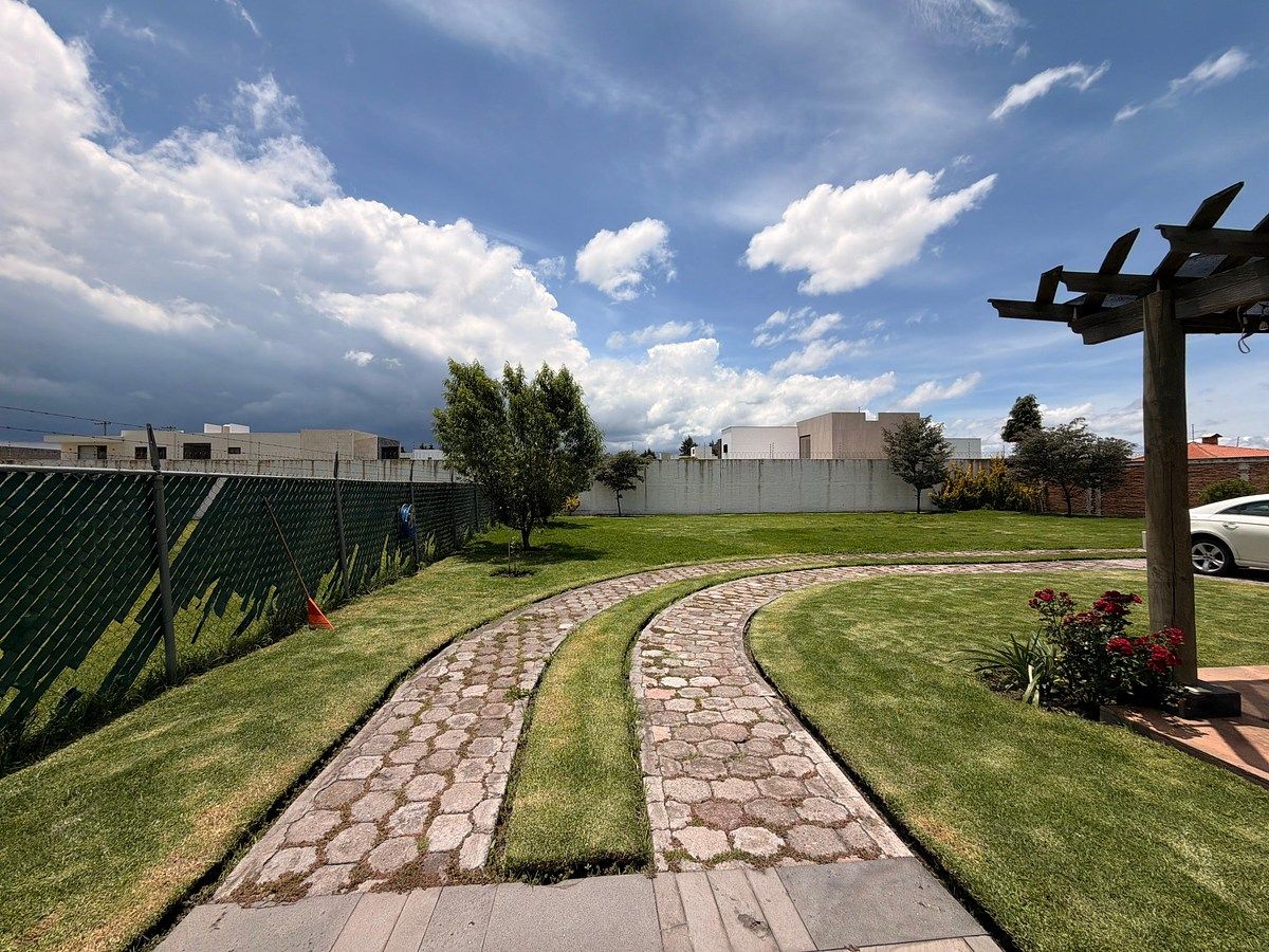 Casa en Llano Grande, Metepec, foto 7 de 27