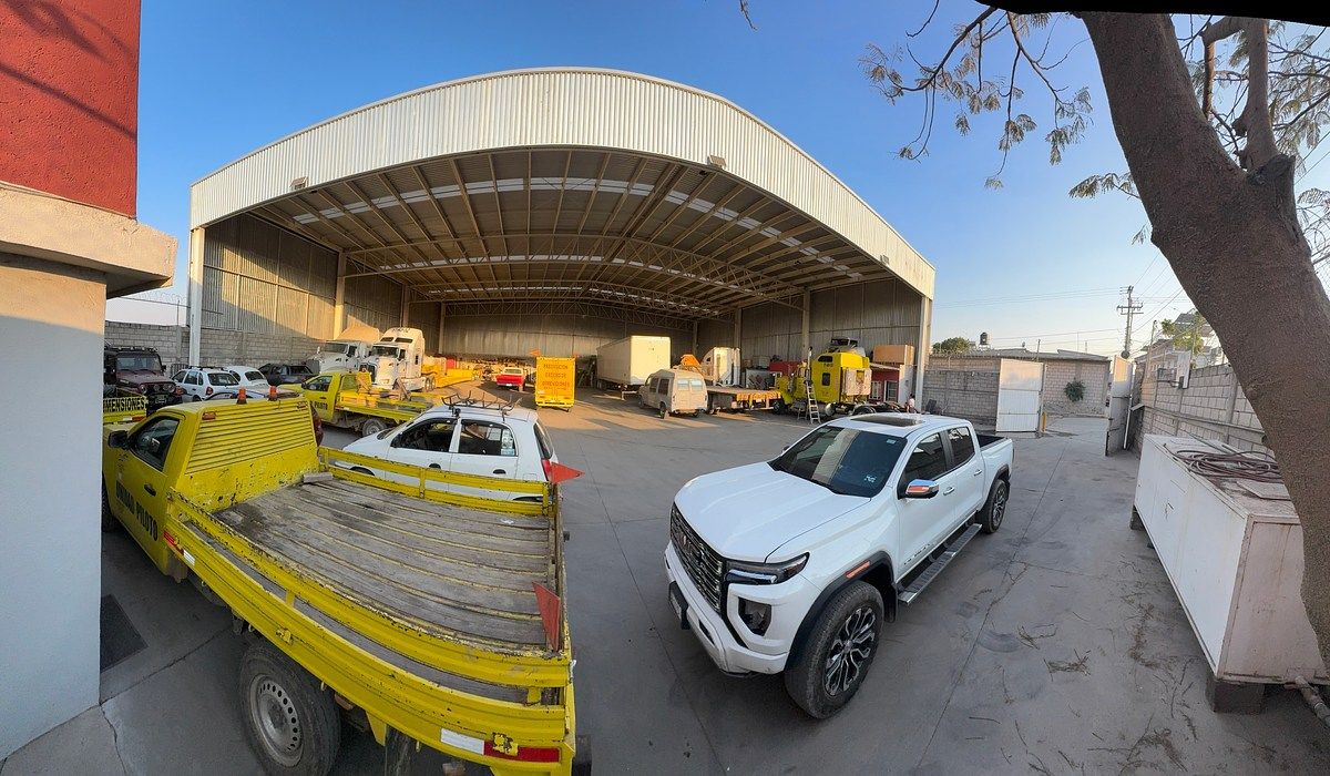 Bodega industrial en Cumbres de Conín, El Marqués, foto 2 de 24