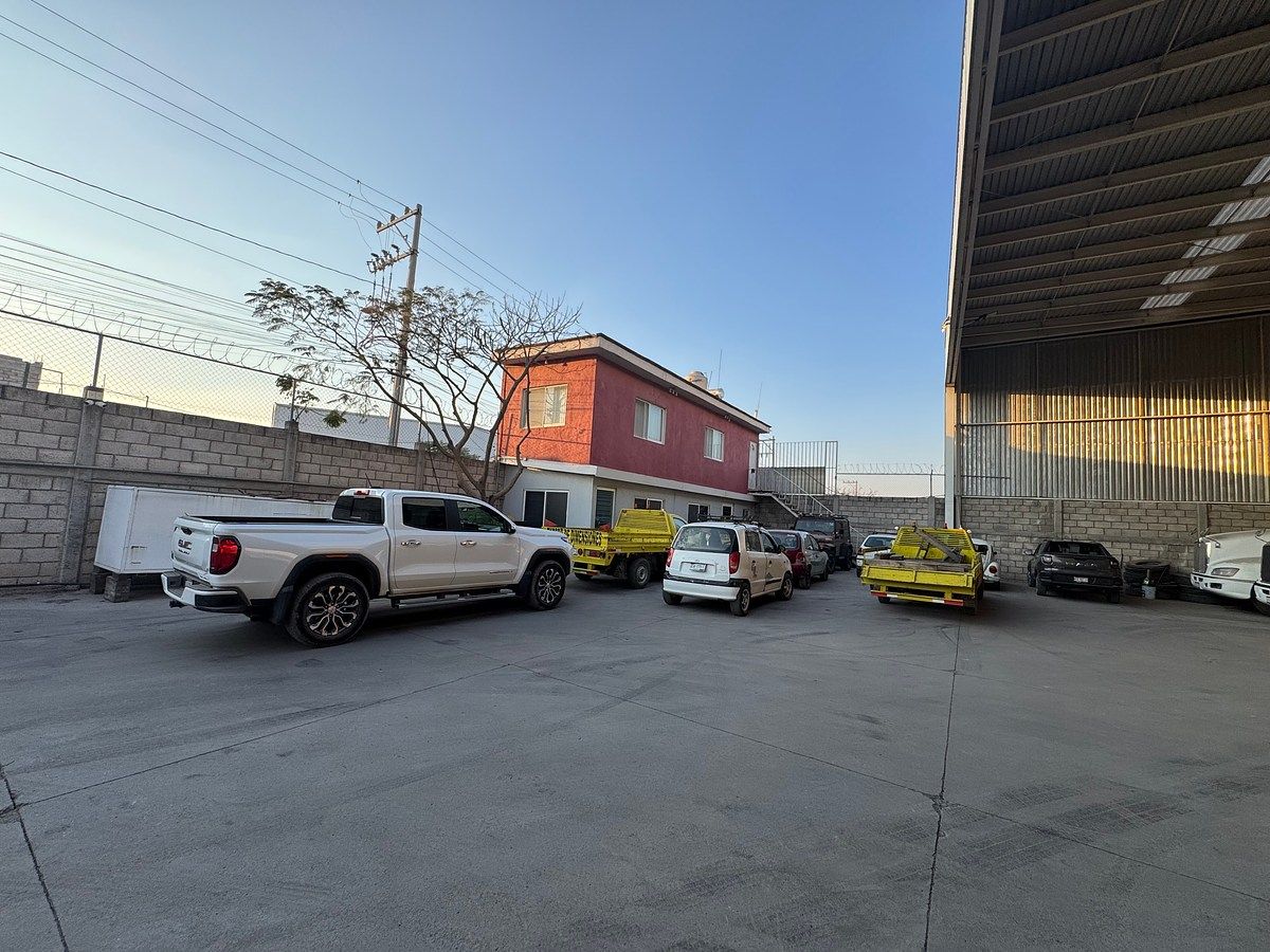 Bodega industrial en Cumbres de Conín, El Marqués, foto 9 de 24
