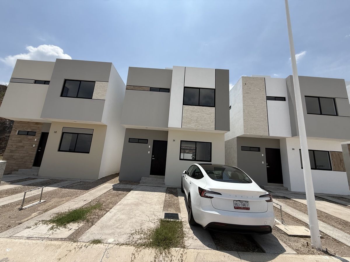 Casa en Venta Albazur, foto 1 de 39