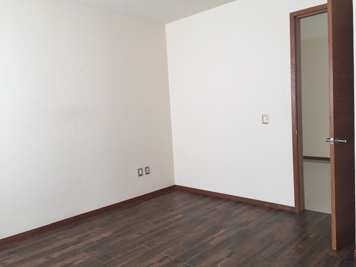 Casa em condomínio fechado em Valle Imperial, Zapopan, foto 18 de 39