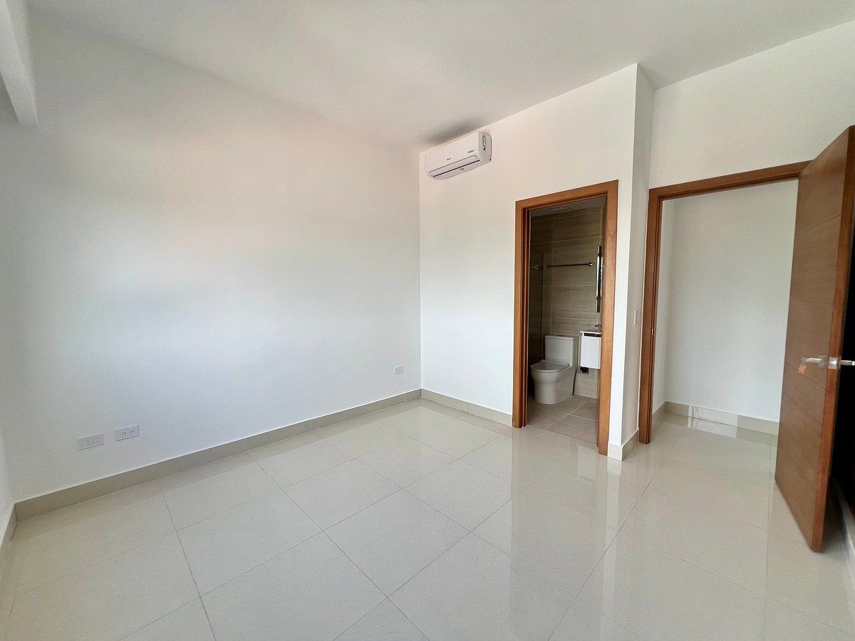Apartamento en Los Cacicazgos, Santo Domingo Centro (Distrito Nacional), foto 16 de 31