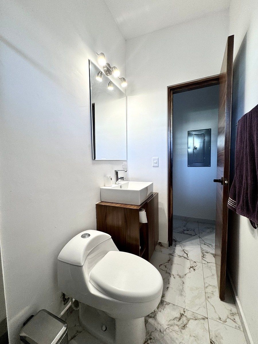 Bano compartido, photo 14 of 35