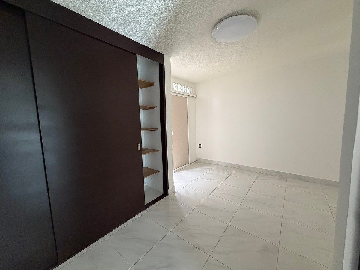 Habitación principal, foto 5 de 19