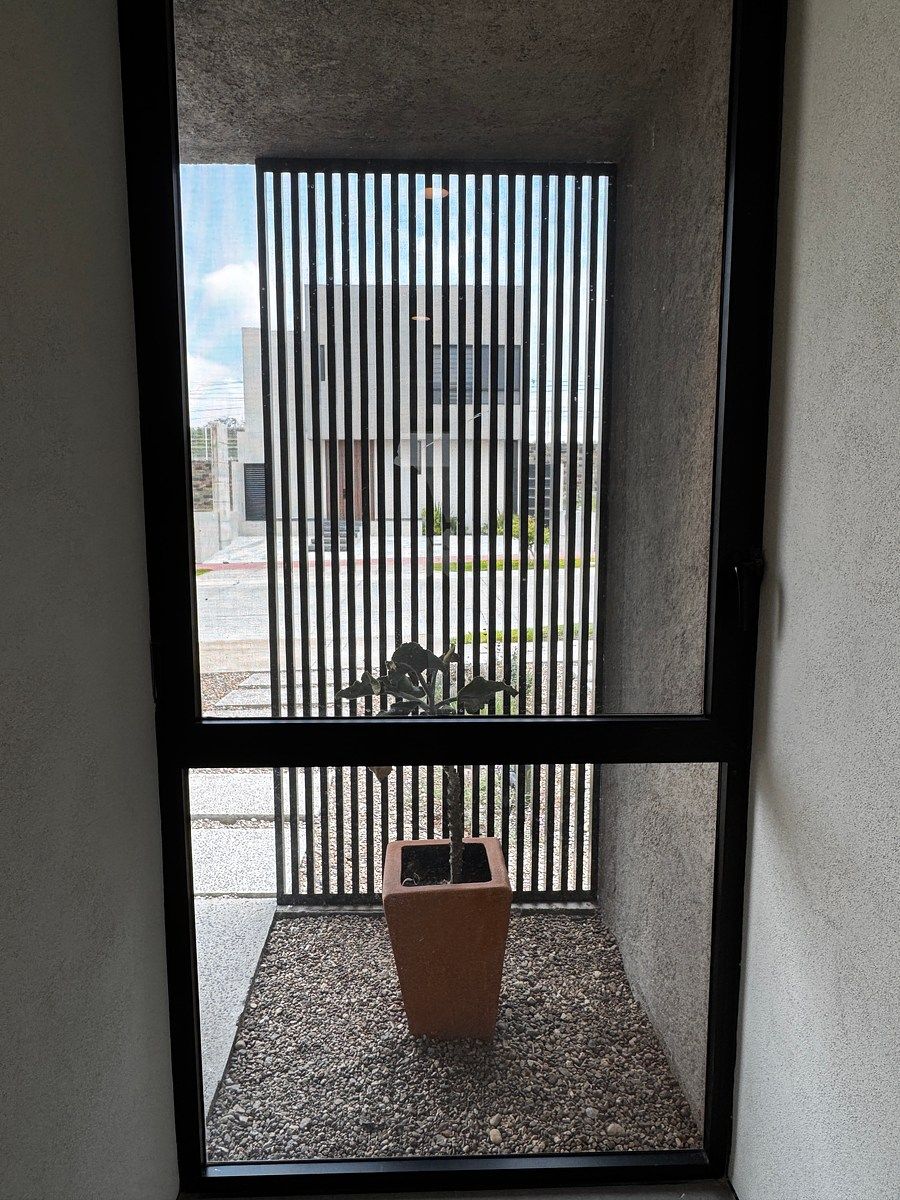Casa em condomínio fechado em Mallorca Residence, El Marqués, foto 29 de 32