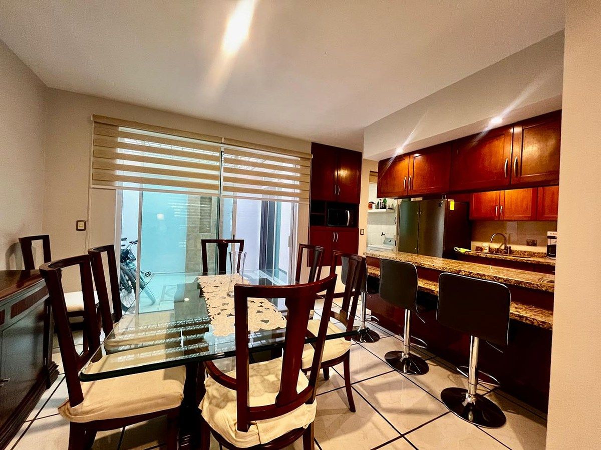 Casa en condominio en Parques Guadalupe, Zapopan, foto 4 de 16