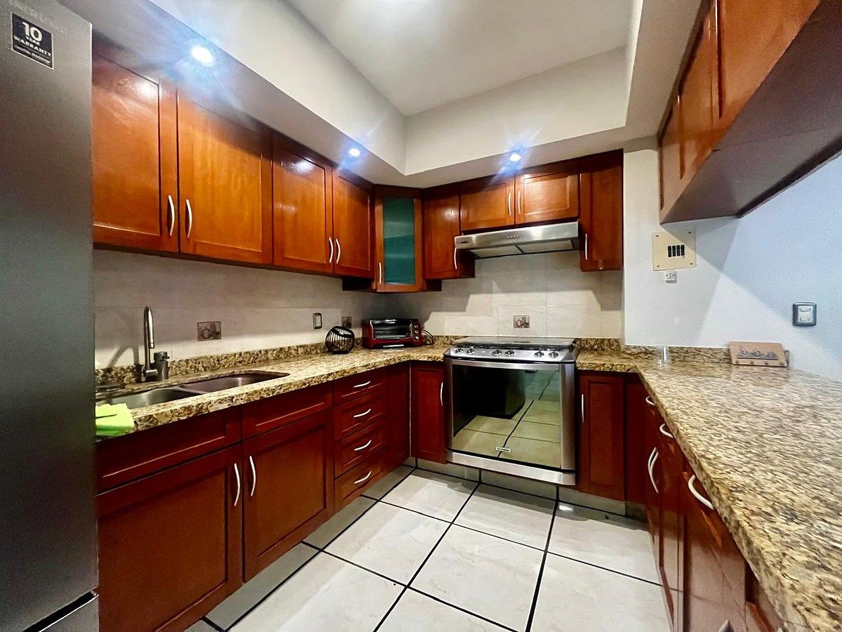 Casa en condominio en Parques Guadalupe, Zapopan, foto 5 de 16