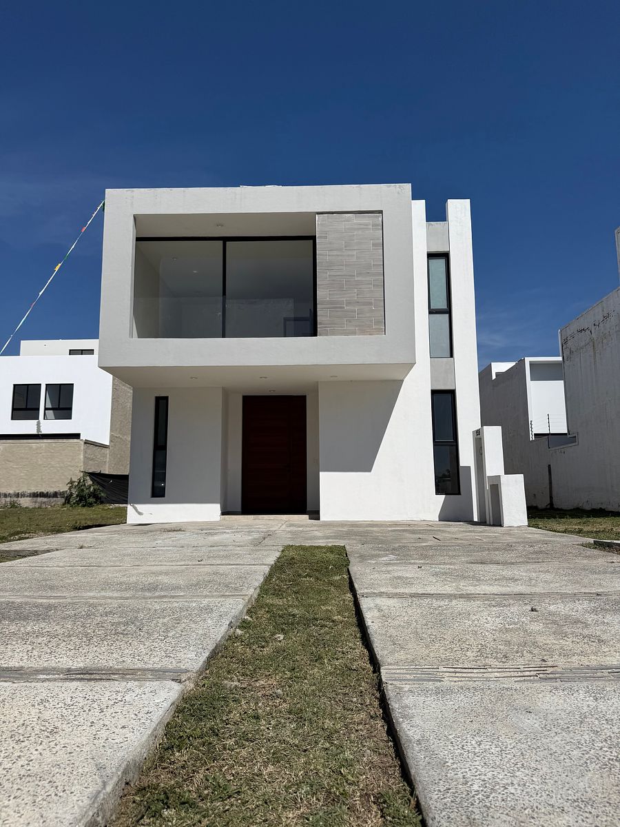 Casa em Sendero las Moras, Tlajomulco de Zúñiga, foto 2 de 38