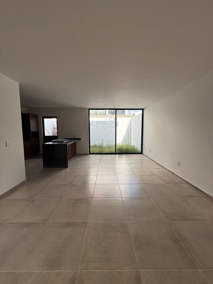 Casa em Sendero las Moras, Tlajomulco de Zúñiga, foto 3 de 38