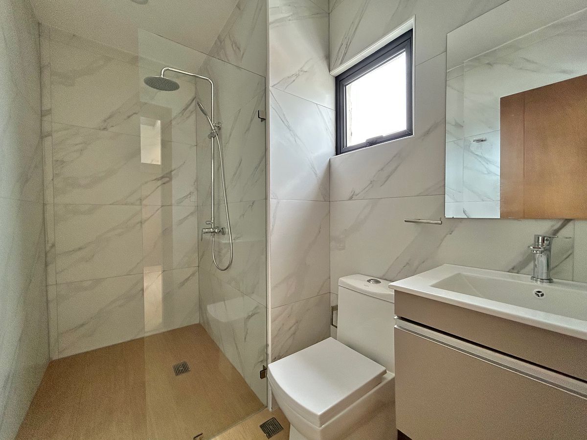 Baño principal, foto 13 de 13