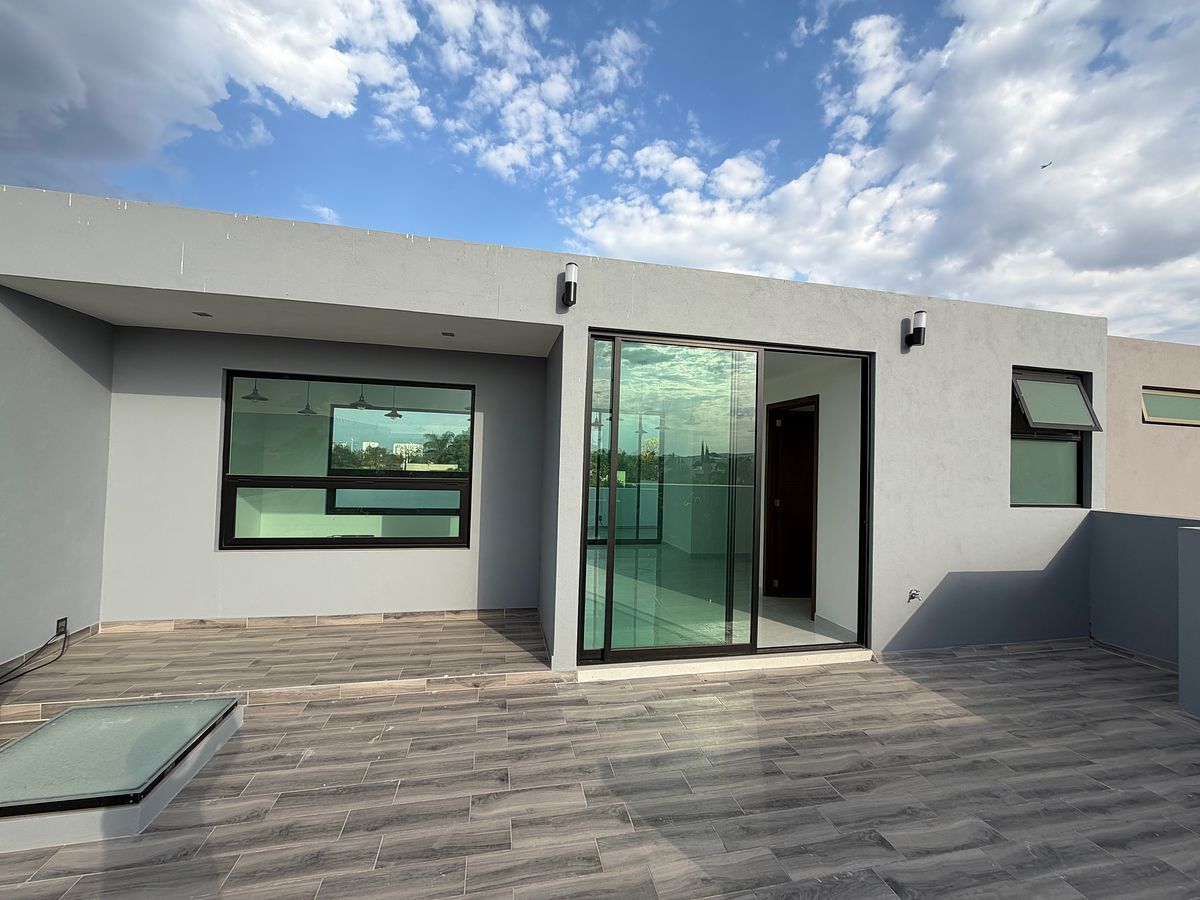 Casa em Jardín Real, Zapopan, foto 10 de 38