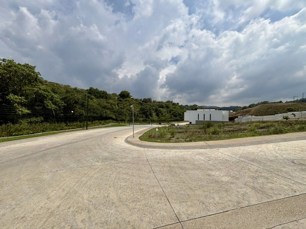 Lote em Bosque Real, Huixquilucan, foto 8 de 11
