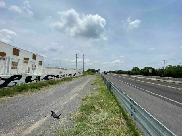 APASEO EL ALTO TERRENO COMERCIAL EN VENTA, foto 1 de 30