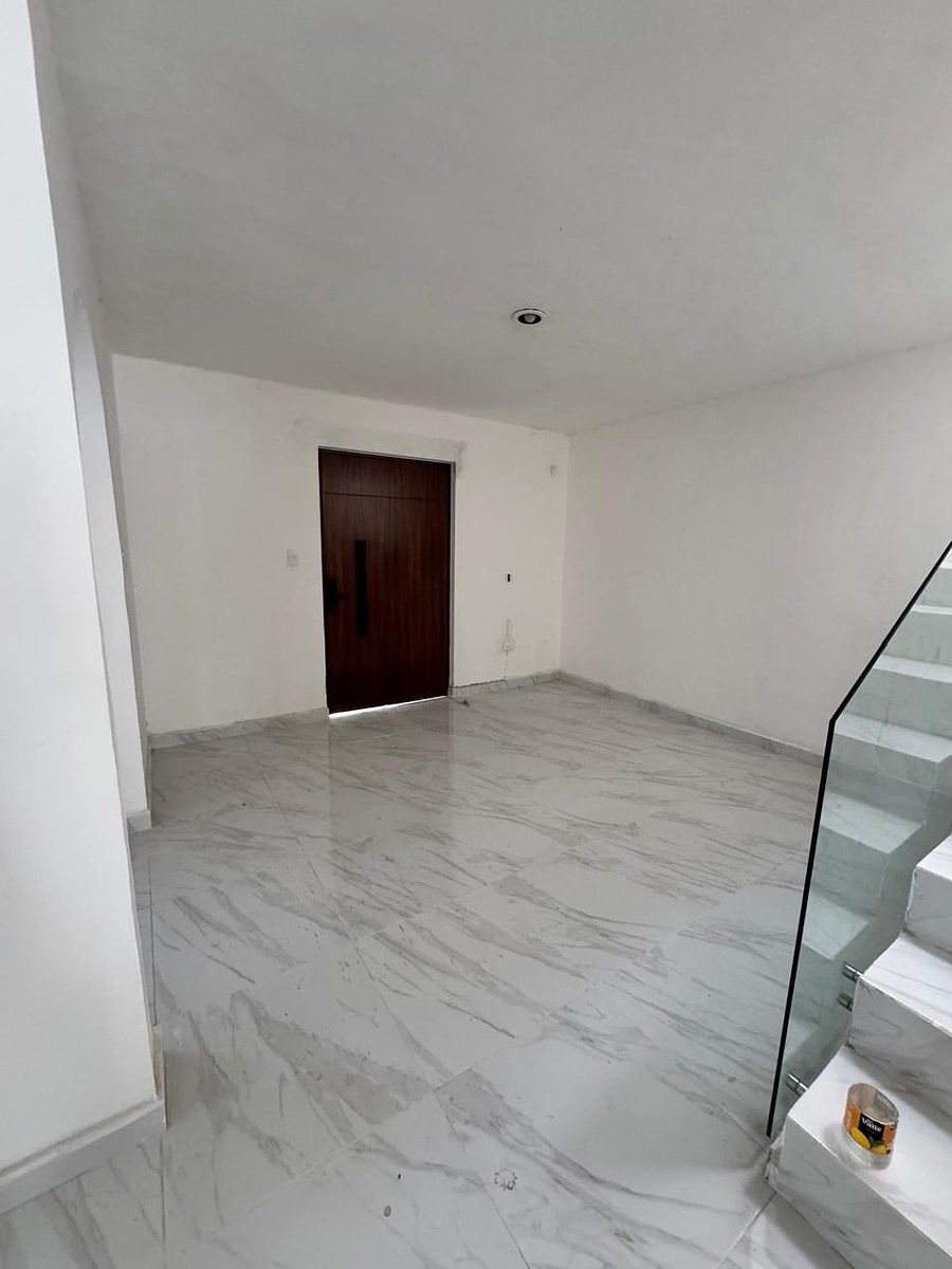 Casa remodelada en renta en Montes de Amé, foto 1 de 9