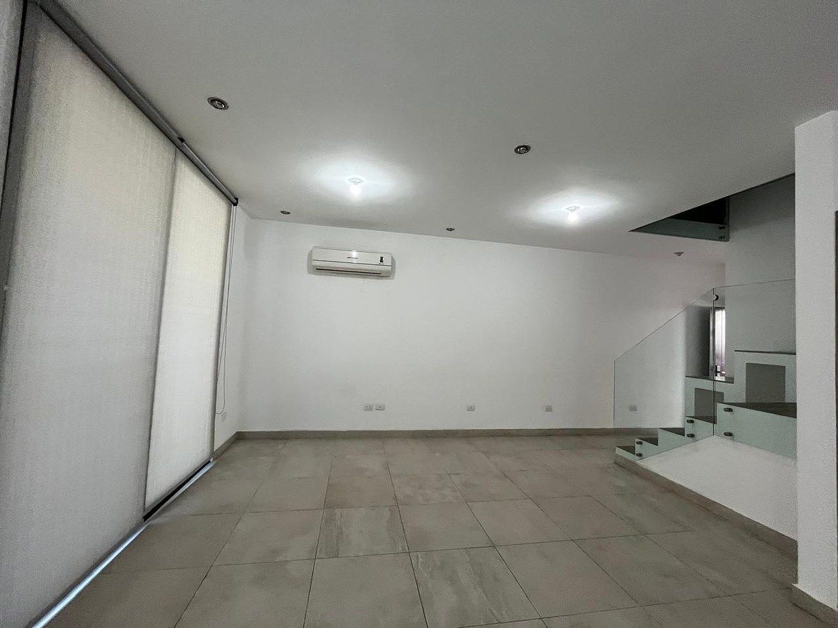 House in Cumbres Platinum, Monterrey, photo 2 of 22