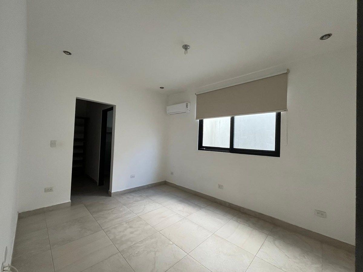 House in Cumbres Platinum, Monterrey, photo 14 of 22