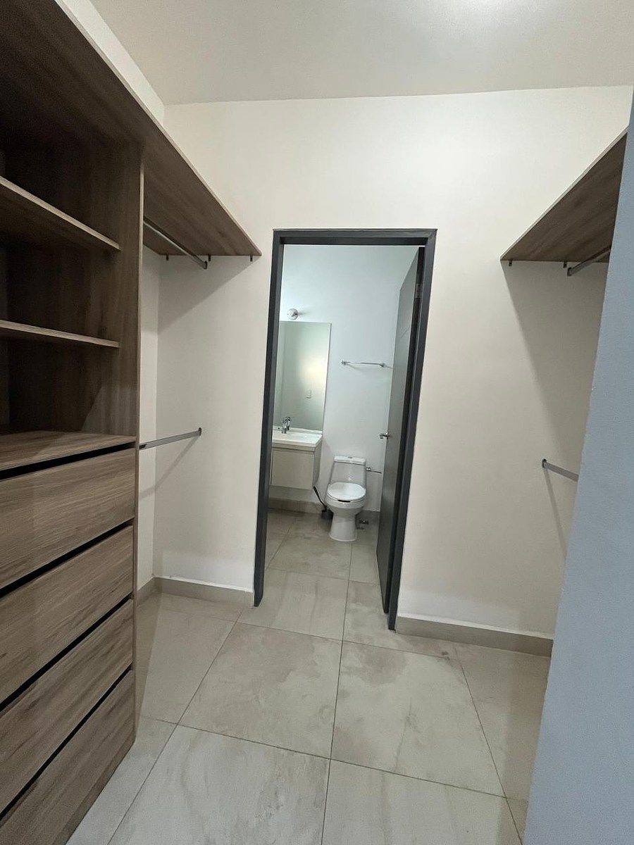 House in Cumbres Platinum, Monterrey, photo 18 of 22